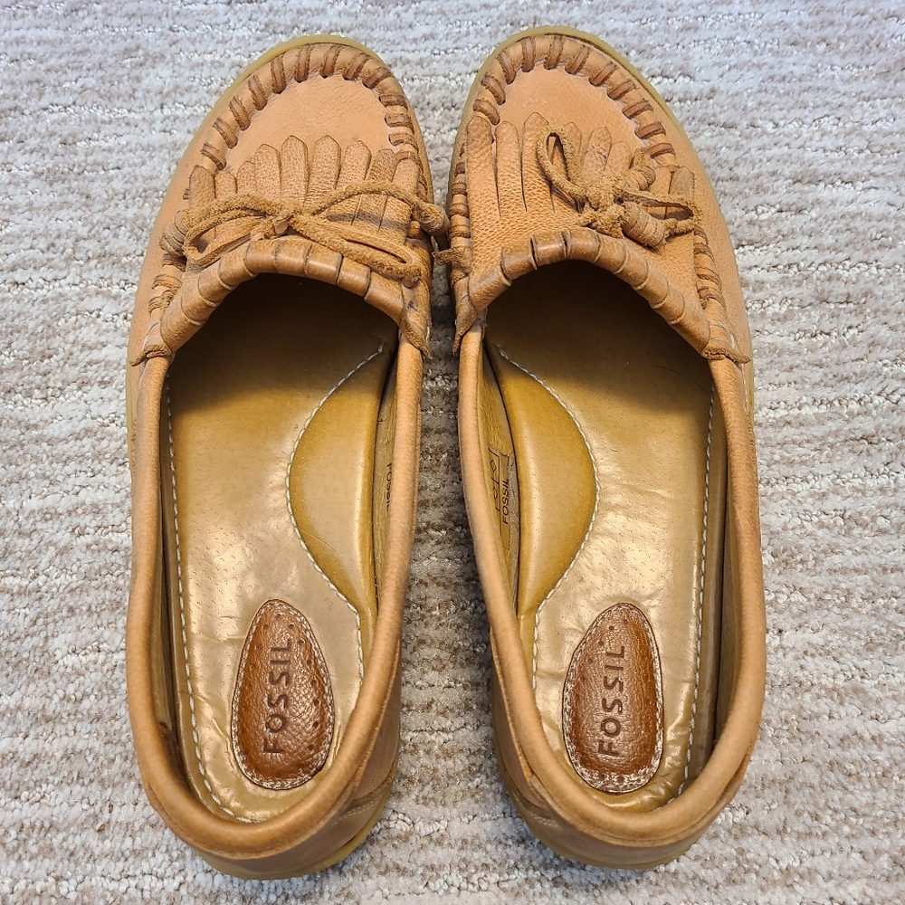 Fossils top sider shoes/ Sz 9